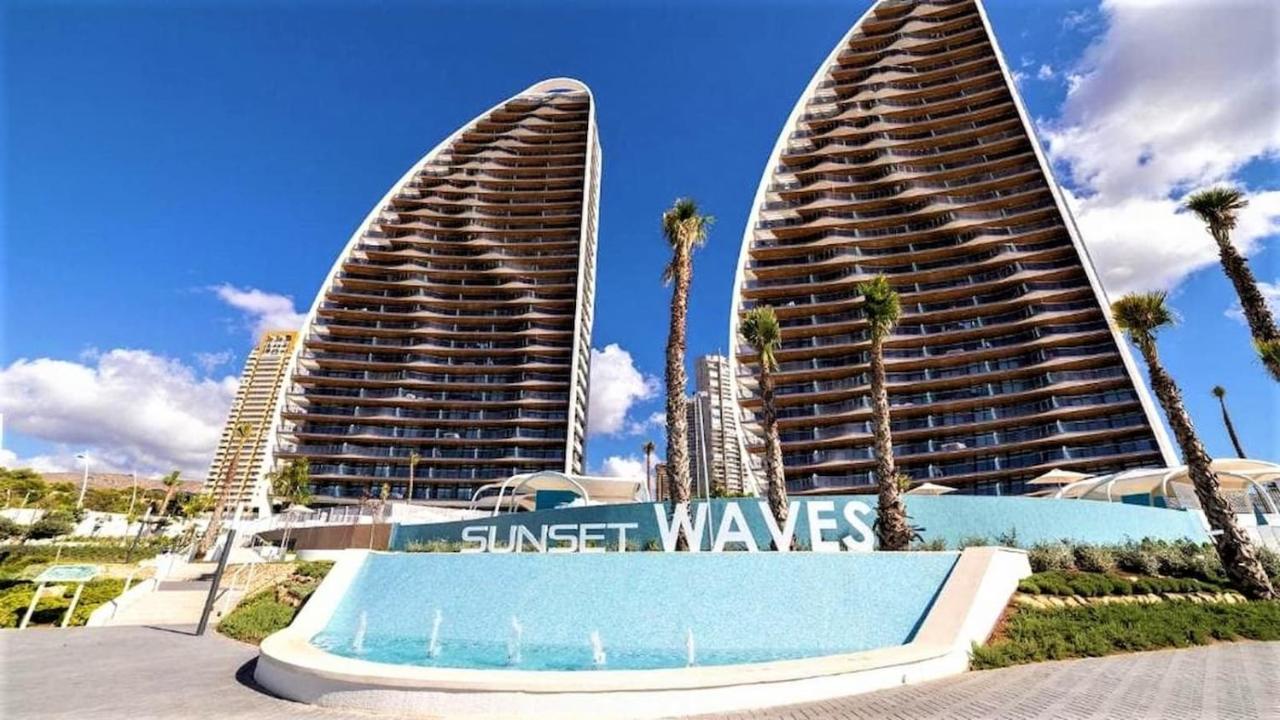Apartamentos Sunset Waves By Sonneil Rentals Benidorm Extérieur photo