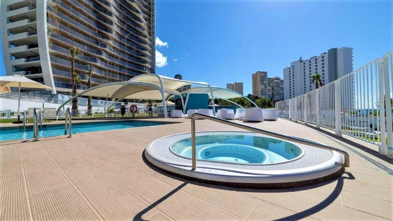 Apartamentos Sunset Waves By Sonneil Rentals Benidorm Extérieur photo