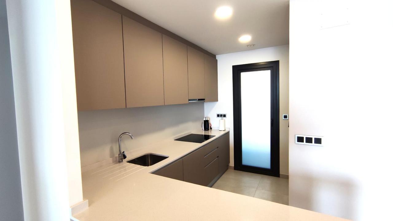 Apartamentos Sunset Waves By Sonneil Rentals Benidorm Extérieur photo